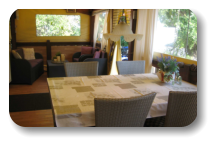 Essbereich und Lounge